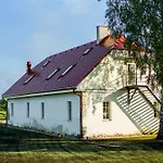Massu Kiviait Gæstehus